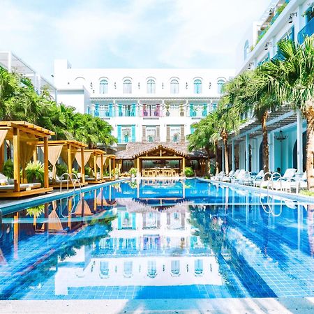 Risemount Premier Resort Da Nang Bagian luar foto