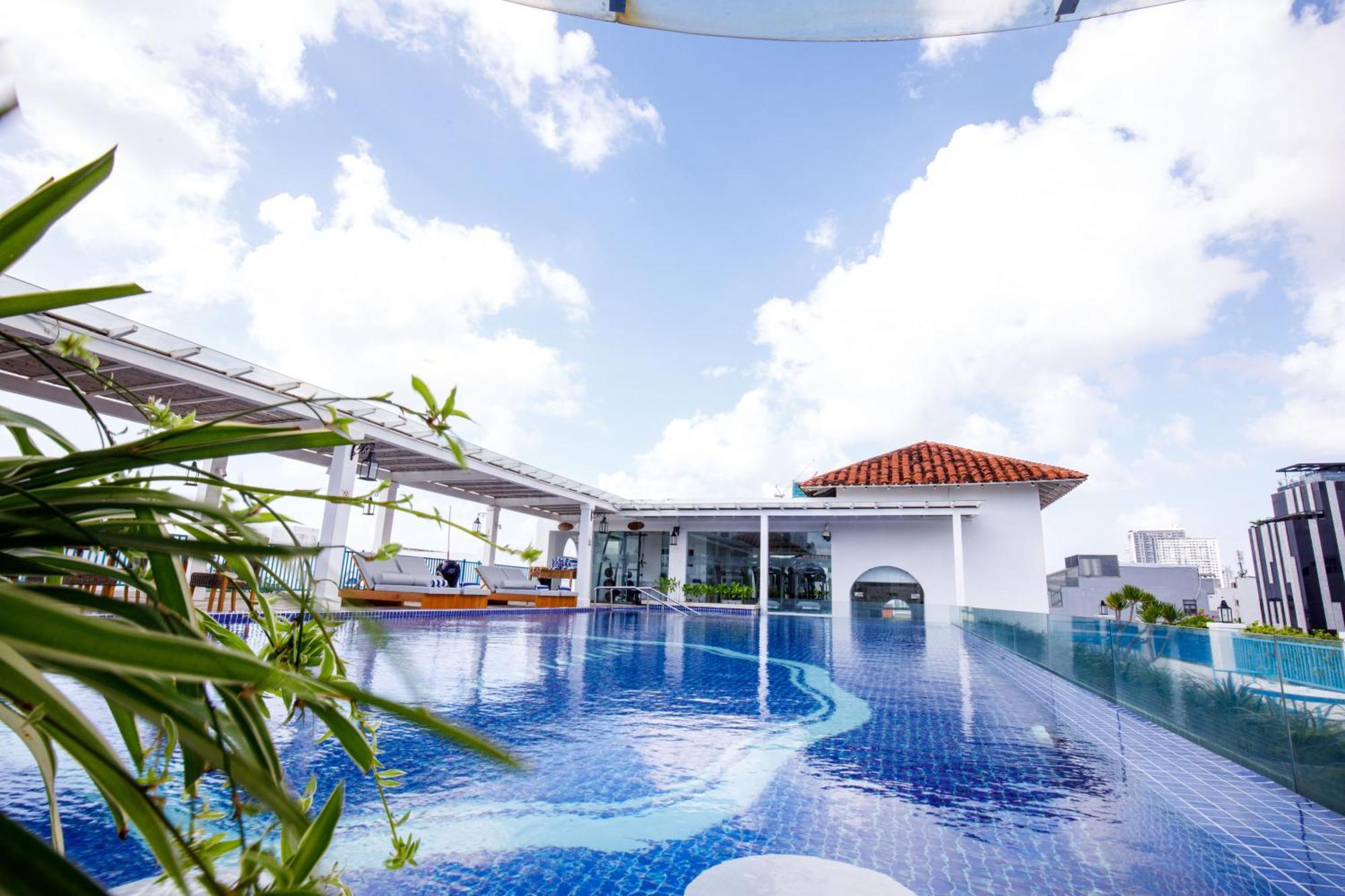 Risemount Premier Resort Da Nang Bagian luar foto