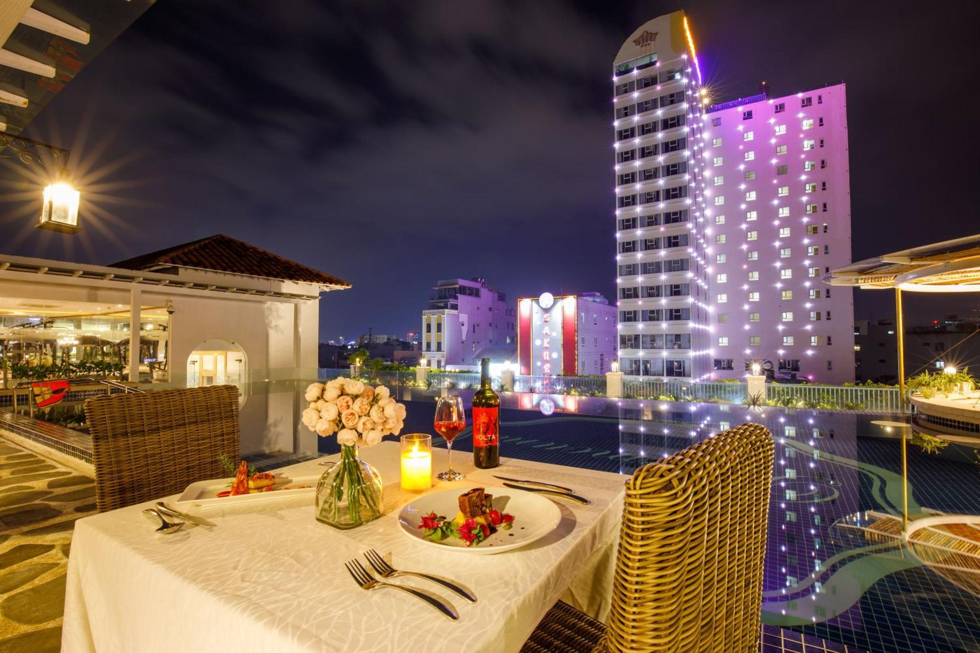 Risemount Premier Resort Da Nang Bagian luar foto